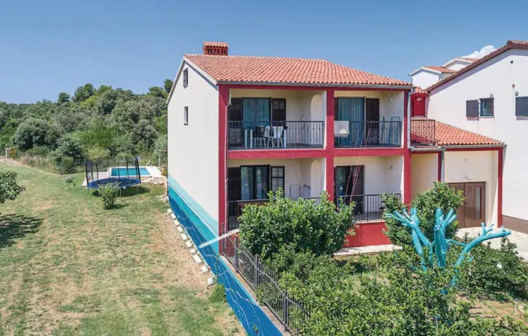 Villa Domus Maria With Swimming Pool And Free Parking à Banjole Extérieur photo